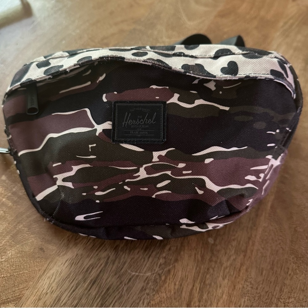 Herschel Supply Co. Nineteen Hip Pack Camo Leopard Waist Pack Crossbody Bag